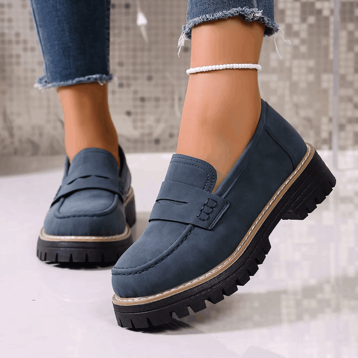 Elsa | Loafers with Ridged Sole